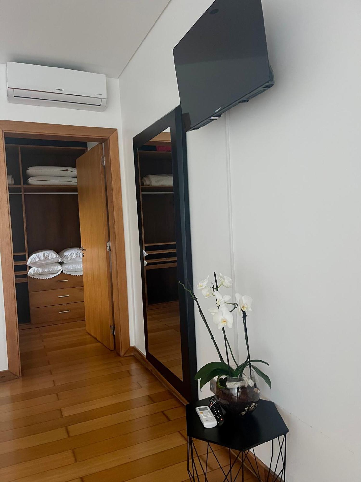 Crystal House Apartment Angra do Heroísmo Exterior photo